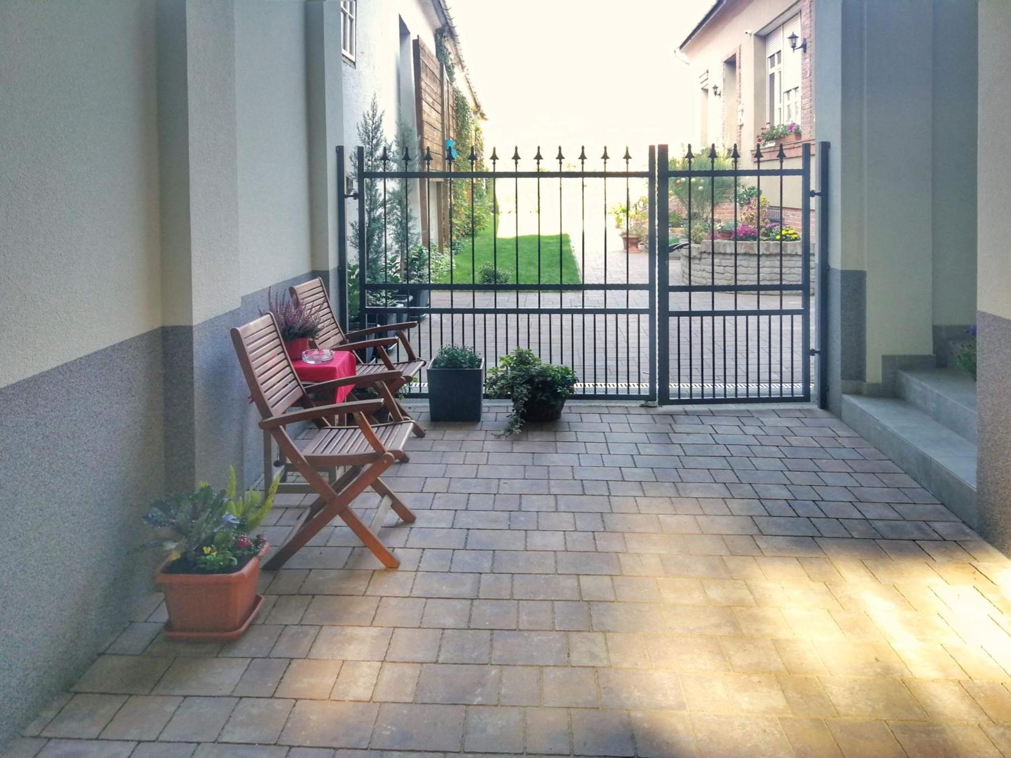 M37 Apartman Debrecen Eksteriør billede