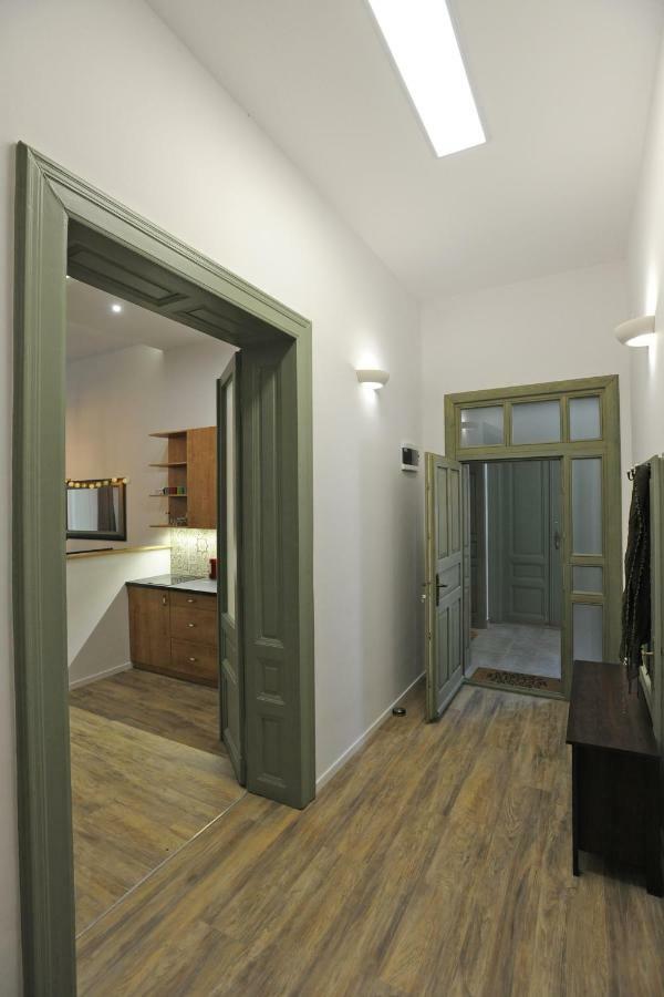 M37 Apartman Debrecen Eksteriør billede