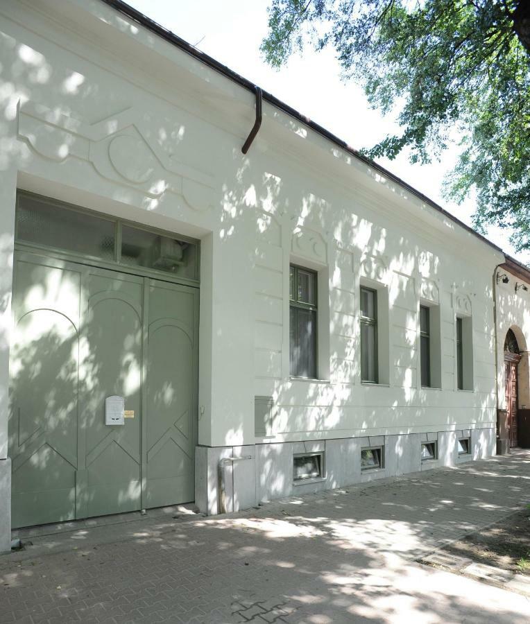 M37 Apartman Debrecen Eksteriør billede