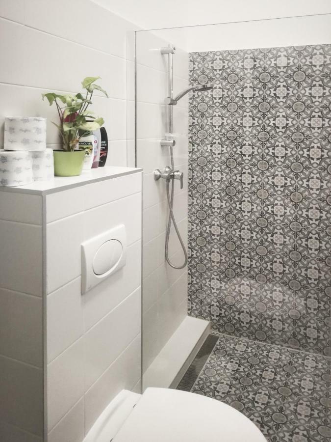 M37 Apartman Debrecen Eksteriør billede